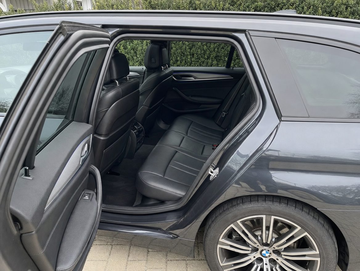 BMW 320d Touring – Foto 7