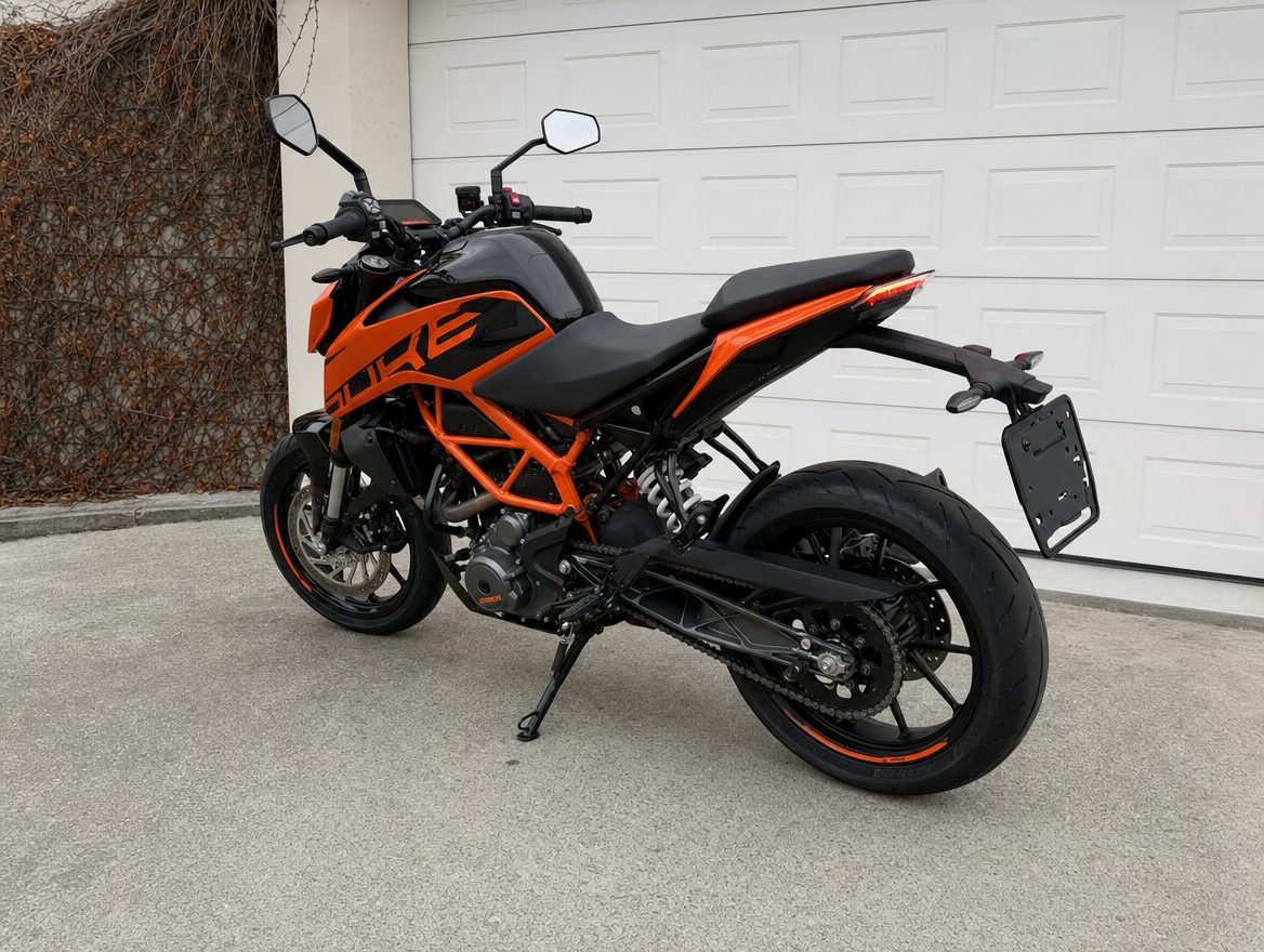 KTM 390 Duke – Foto 5